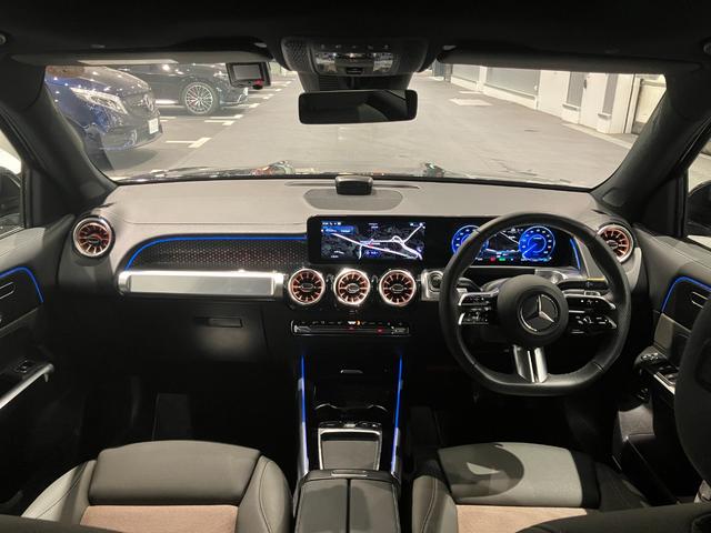 EQB EQB250+ AMGラインパッケージ 弊社デモカー車両/EQケア継承車両/ドライビングアシスタンスパッケージ/360°カメラ/V2H対応/フットトランクオープナー/ブルメスター3Dサラウンドシステム/アンビエントライト/(5枚目)