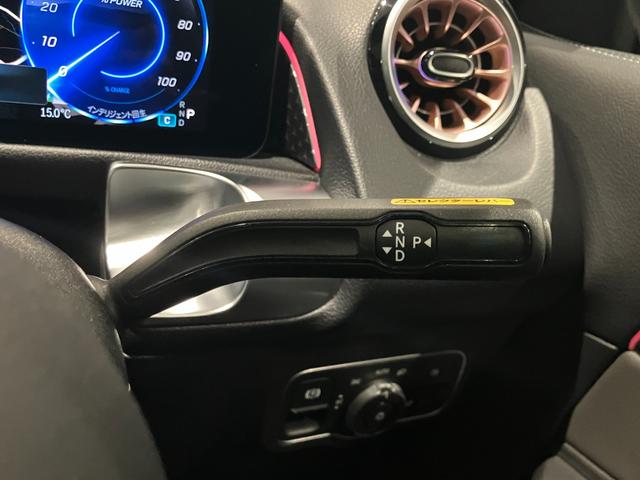 EQB EQB250+ AMGラインパッケージ 弊社デモカー車両/EQケア継承車両/ドライビングアシスタンスパッケージ/360°カメラ/V2H対応/フットトランクオープナー/ブルメスター3Dサラウンドシステム/アンビエントライト/(18枚目)