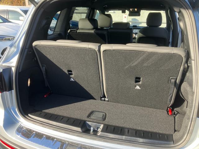 EQB EQB250+ 弊社元デモカー車両/EQケア継承車両/シートヒーター/ドライビングアシスタンスパッケージ/フットトランクオープナー/ハイテックシルバー/メモリー付きパワーシート/アンビエントライト64色/(9枚目)