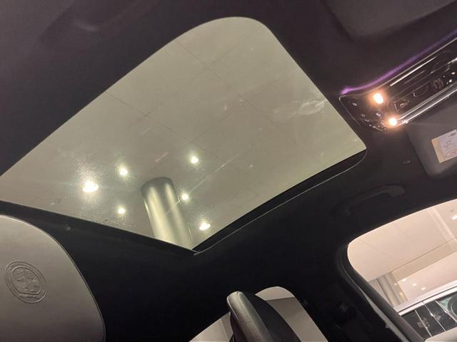 ＧＬＣ ＧＬＣ６３　Ｓ　Ｅ　パフォーマンスクーペ　弊社デモカー／新車保証継承／プラグインハイブリッド／エアサスペンション／回生ブレーキ／３６０°カメラ／本革シート／ヘッドアップディスプレイ／２１インチアルミホイール／ステアリングヒーター（15枚目）