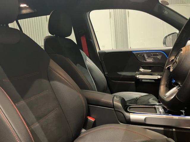 �V�[�g�����ɂ����݌v�̂��߁A�㕔���Ȃ��������Ƃ���蒸���܂��I