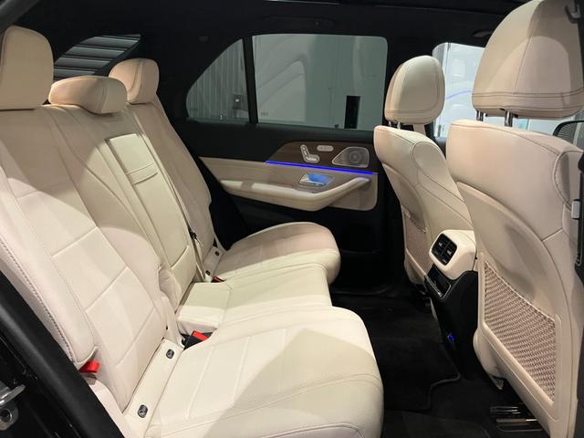 �������Ƃ����g�����N���[���ł������܂��B��������̂��ו��̎ԍڂ��\�ł������܂��B