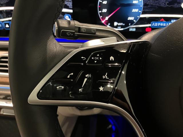 �����Z�f�X�E�x���c�����q�̍ŐV�̃V���[���[���ɂ́A��^���j�^�[������Ő�[�̃����Z�f�X�E�x���c�����̊������܂��I�����W����̂��߁A�V��̈������ł��A���������Ƃ��Ԃ�����������X�܂ł������܂��I