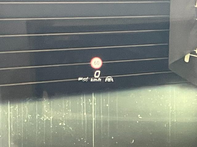 ＧＬＡクラス ＧＬＡ１８０　ＡＭＧラインパッケージ　元弊社デモカー／ＡＭＧラインパッケージ／コンフォートパッケージ／マルチビームＬＥＤヘッドライト／３６０°カメラシステム／メモリー付きパワーシート／アダプティブダンピングシステム付サスペンション（24枚目）