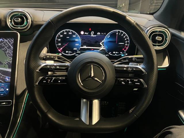 ＧＬＣ ＧＬＣ３５０ｅ　４Ｍポーツ　エディションスター　元弊社デモカー／新車保証継承／パノラミックスライディングルーフ／アンビエントライトプレミアム／ＡＭＧラインエクステリア・インテリア／ＡＩＲＭＡＴＩＣサスペンション／純正ドライブレコーダー（15枚目）