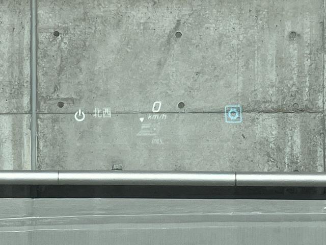 ＧＬＡクラス ＧＬＡ２００ｄ　４マチック　ＡＭＧライン　ユーザー様お下取り／ＡＭＧライン／アドバンストパッケージ／ＡＭＧレザーエクスクルーシブパッケージ／パノラミックスライディングルーフ／デジタルホワイト／本革シート／ヘッドアップディスプレイ（21枚目）