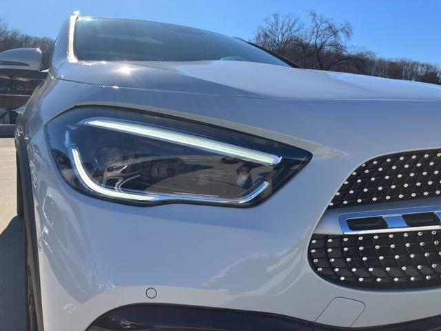 ＧＬＡクラス ＧＬＡ２００ｄ　４マチック　ＡＭＧライン　ユーザー様お下取り／ＡＭＧライン／アドバンストパッケージ／ＡＭＧレザーエクスクルーシブパッケージ／パノラミックスライディングルーフ／デジタルホワイト／本革シート／ヘッドアップディスプレイ（45枚目）