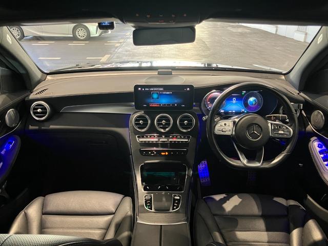 ＧＬＣ ＧＬＣ３００　４マチック　ＡＭＧライン　ユーザー様買取車／／レザーエクスクルーシブパッケージ／パノラミックスライディングルーフ／ヘッドアップディスプレイ／マルチビームＬＥＤヘッドライト／ＡＩＲ　ＢＯＤＹ　ＣＯＮＴＲＯＬサスペンション（5枚目）