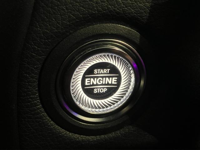 ＧＬＣ ＧＬＣ３００　４マチック　ＡＭＧライン　ユーザー様買取車／／レザーエクスクルーシブパッケージ／パノラミックスライディングルーフ／ヘッドアップディスプレイ／マルチビームＬＥＤヘッドライト／ＡＩＲ　ＢＯＤＹ　ＣＯＮＴＲＯＬサスペンション（22枚目）