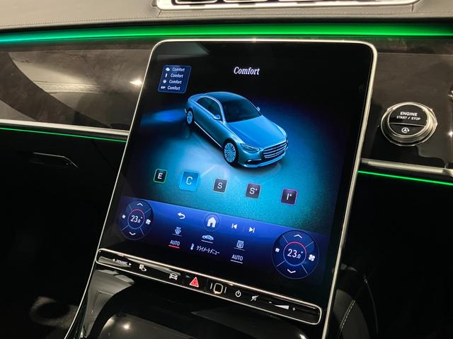 �����Z�f�X�E�x���c�����q�̍ŐV�̃V���[���[���ɂ́A��^���j�^�[������Ő�[�̃����Z�f�X�E�x���c�����̊������܂��I�����W����̂��߁A�V��̈������ł��A���������Ƃ��Ԃ�����������X�܂ł������܂��I