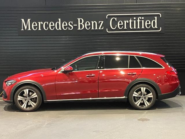 Ｃクラスオールテレイン Ｃ２２０ｄ　４マチック　オールテレイン　新車保証継承／元弊社デモカー車両／サンルーフ／全席シートヒーター／前席ベンチレーター／本革シート（ブラック）／純正ドライブレコーダー（前）／電動リアゲート／フットトランクオープナー／３６０度カメラ（2枚目）