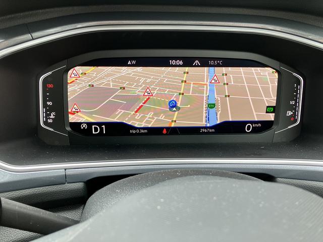 Ｔ－ロック ＴＳＩ　スタイル　ＮＡＶＩ　メモリーカーナビ　ＥＴＣ　アダプティブクルーズコントロール　渋滞時追従支援システム　障害物センサー　駐車支援システム　ブレーキアシスト　エマージェンシーストップシグナル　後方死角検知機能（21枚目）