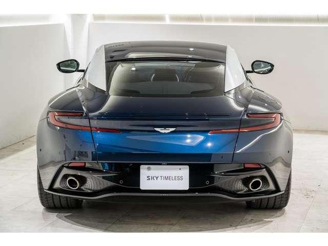 アストンマーティン ＤＢ１１