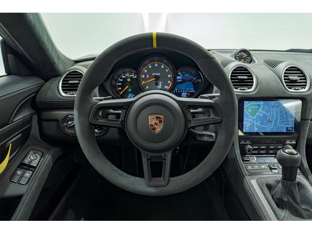 PORSCHE 718 CAYMAN 718 CAYMAN GT4 RS