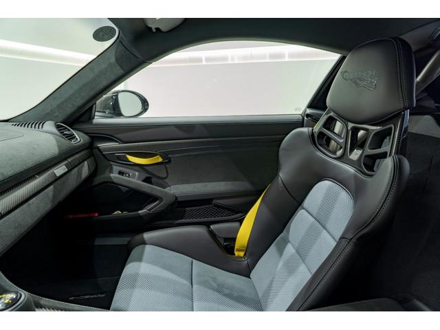 PORSCHE 718 CAYMAN 718 CAYMAN GT4 RS