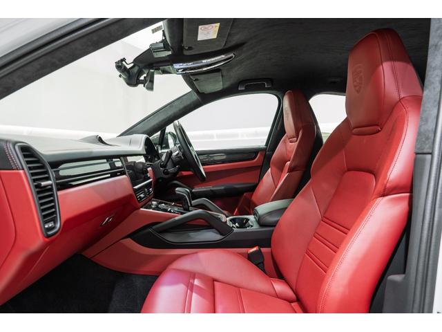 カイエンクーペ カイエンターボGT クーペ ティプトロニックS 20インチGTデザインAW/18wayアダプティブスポーツシート/ベンチレーション(フロント)/アンビエントライト/プライバシーガラス/BOSEサウンドシステム/LEDマトリクス(7枚目)