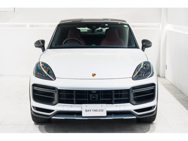 カイエンクーペ カイエンターボGT クーペ ティプトロニックS 20インチGTデザインAW/18wayアダプティブスポーツシート/ベンチレーション(フロント)/アンビエントライト/プライバシーガラス/BOSEサウンドシステム/LEDマトリクス(17枚目)