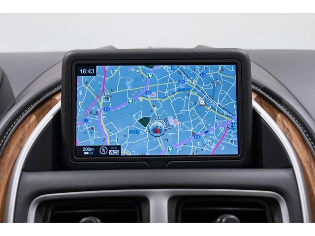 DB11 AMR 左H/カーボンファイバーエクステリア/プレミアムオーディオ/レッドキャリパー/カーボンファイバードアハンドル/カーボンファイバードアミラー/鍛造AMRホイール(38枚目)