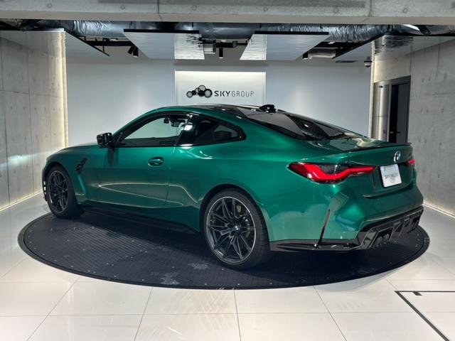 Ｍ４ Ｍ４クーペ　コンペティション　Ｍ・カーボンバケットシート／カーボンファイバーインテリアトリム／レーザーライト／ＨＵＤ／Ｍ・カーボンエクステリアＰＫＧ／Ｈａｒｍａｎ　Ｋａｒｄｏｎ（5枚目）