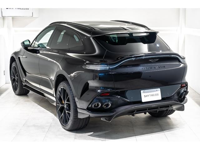 DBX 707 4WD マイナーチェンジ後モデル/カーボンエクステリアPKG/グロスブラックフロントグリル/スモークテールライト/ステアリングヒーター/B&Wスピーカー/ブロンズキャリパー(18枚目)