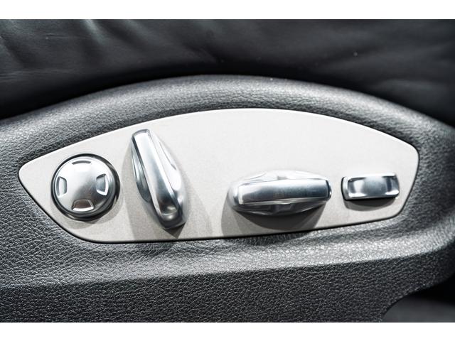 マカン マカンＧＴＳ　スポクロ　スポエグ　Ｐルーフ　ＢＯＳＥ　エアーサスペンション　サラウンドビューシステム　ＬＥＤライティングシステム　アダプティブクルーズコントロール　レーンキーピングアシスト　パワーステアリングプラス（14枚目）