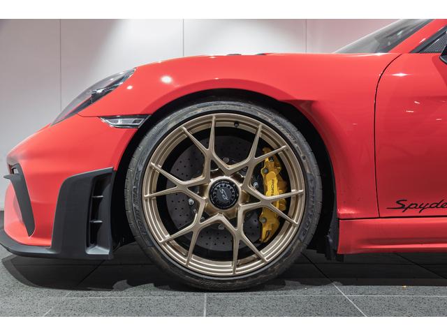 ７１８スパイダー ７１８スパイダーＲＳ　ヴァイザッハＰＫＧ　ＰＣＣＢ　Ｆリフト　スポーツエグゾーストシステム　パークアシスト（前後）＋バックカメラ　ＬＥＤライティングシステム　カーボンフロントリッド（一部エクステリアカラー塗装）（10枚目）