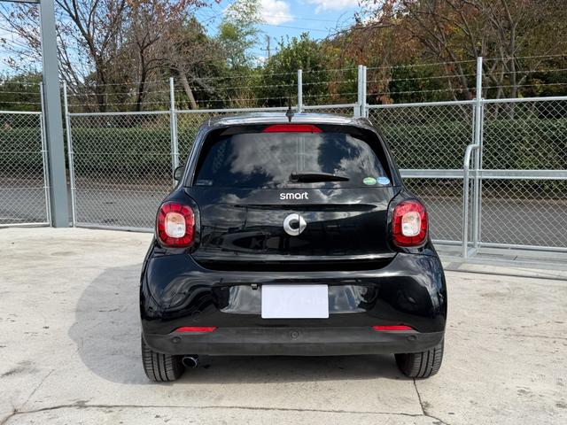 スマートフォーフォー プライム ナビ バックカメラ ETC ディーラーメンテナンス ワンオーナー ガラスルーフ レザーシート シートヒーター(16枚目)