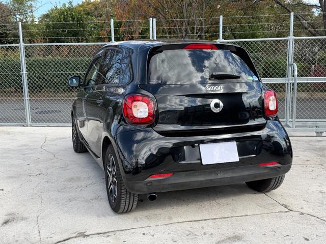 スマートフォーフォー プライム ナビ バックカメラ ETC ディーラーメンテナンス ワンオーナー ガラスルーフ レザーシート シートヒーター(17枚目)