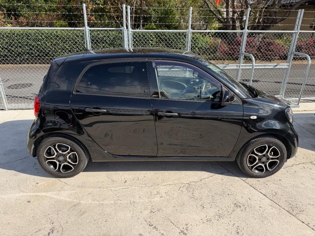 スマートフォーフォー プライム ナビ バックカメラ ETC ディーラーメンテナンス ワンオーナー ガラスルーフ レザーシート シートヒーター(20枚目)