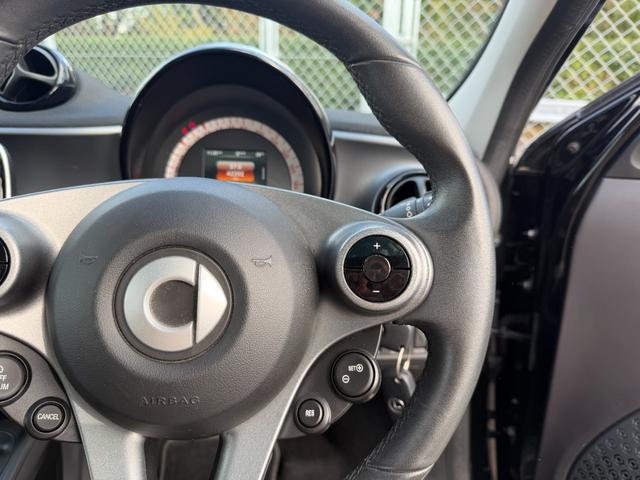 スマートフォーフォー プライム ナビ バックカメラ ETC ディーラーメンテナンス ワンオーナー ガラスルーフ レザーシート シートヒーター(28枚目)