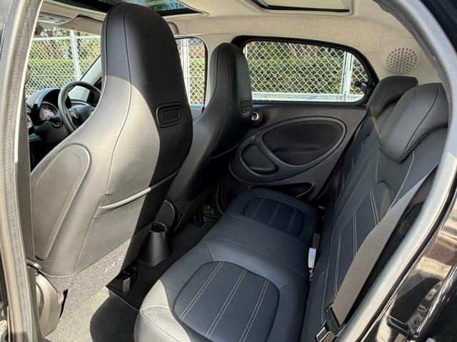 スマートフォーフォー プライム ナビ バックカメラ ETC ディーラーメンテナンス ワンオーナー ガラスルーフ レザーシート シートヒーター(39枚目)