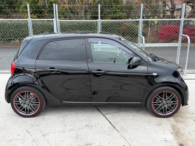 スマートフォーフォー BRABUS スポーツ 9インチナビ バックカメラ TV ディーラーメンテナンス 記録簿 360°ドラレコ ガラスルーフ シートヒーター カーボン調 ETC(12枚目)