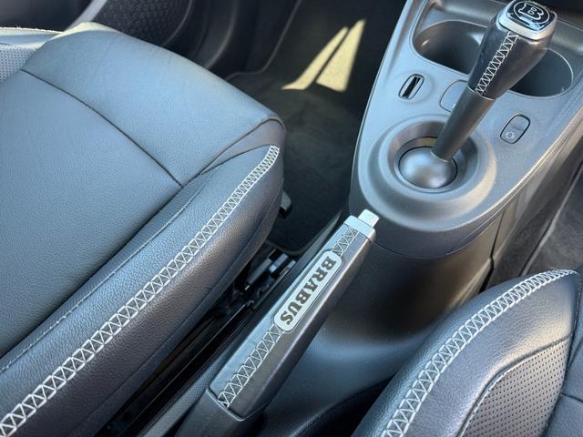 スマートフォーフォー ＢＲＡＢＵＳ　エクスクルーシブ　ナビ　バックカメラ　ドラレコ　ＥＴＣ　ガラスルーフ　レザーシート　シートヒーター（34枚目）