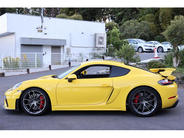７１８ケイマン ７１８ケイマンＧＴ４　ＬＥＤ４灯ＰＤＬＳプラス　６速ＭＴ　オールレザーインテリア　ヒーター　電動ミラーバックカメラ　禁煙（10枚目）