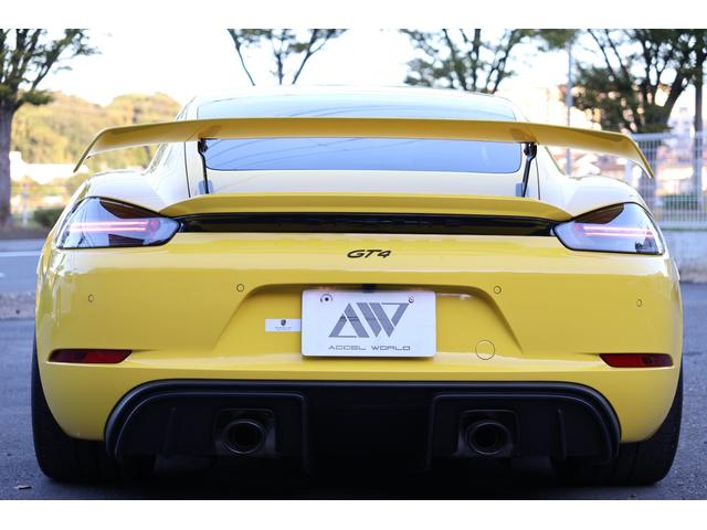 ７１８ケイマン ７１８ケイマンＧＴ４　ＬＥＤ４灯ＰＤＬＳプラス　６速ＭＴ　オールレザーインテリア　ヒーター　電動ミラーバックカメラ　禁煙（12枚目）