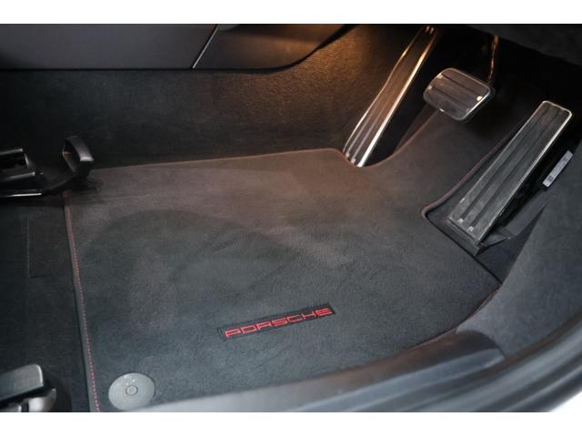 911 911カレラ4GTS カブリオレ 弊社顧客買取 パドル ヒーター バックカメラ GTSインテリア 禁煙車(25枚目)