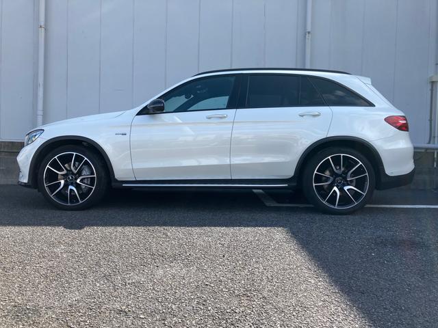 ＧＬＣ４３　４マチック　４ＷＤ　認定中古車　パノラミックルーフ　オートハイビーム　レーンキープ　ディストロニック　Ｂカメラ　キーレスゴー　フルセグＴＶ　ＬＥＤライト　禁煙　ＰＴＳ　アイドリングＳＴＯＰ　スマートキー　ナビＴＶ　パワーシート　本革(8枚目)