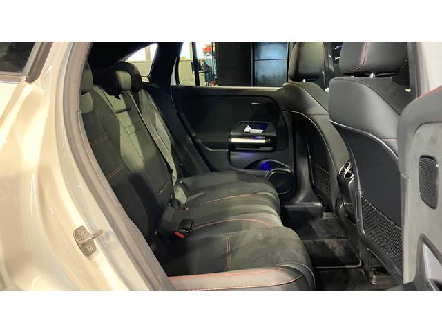 ＥＱＡ ＥＱＡ２５０＋　ＡＭＧラインパッケージ　ＭＰ２０２５０２　３６０度カメラ　パワーシート　レーダーセーフティ　地デジ　ＥＴＣ車載器　シートヒーター　エアコン　サイドカメラ　サンルーフ　クリアランスソナー　ＬＥＤヘッドライト　アルミホイール（31枚目）