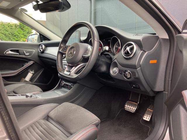 CLAクラス シューティングブレーク CLA180 シューティングブレーク AMGスタイル プレミアムパッケージ 認定保証2年付 アンビエントライト サンルーフ ハーマンカードンオーディオ(17枚目)