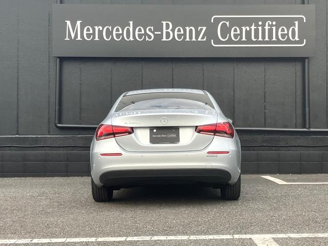 Aクラスセダン A200d セダン ディーゼルターボ 弊社社有車 ワイヤレスチャージング レーダーセーフティパッケージ パワーシート 禁煙車 スマートキー レーダーセーフティ パーキングアシスト 電動シート ナビTV ETC(11枚目)