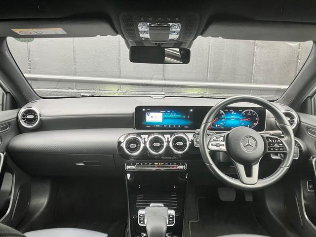 Aクラスセダン A200d セダン ディーゼルターボ 弊社社有車 ワイヤレスチャージング レーダーセーフティパッケージ パワーシート 禁煙車 スマートキー レーダーセーフティ パーキングアシスト 電動シート ナビTV ETC(22枚目)