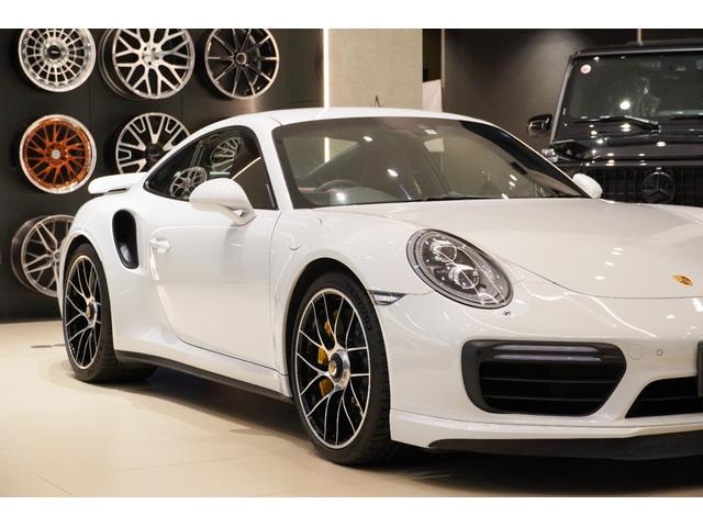 ９１１ターボＳ　スポクロ　スポエグ　ＰＣＣＢ　エントリー＆ドライブ　ＡＣＣ　レーンチェンジアシスト　レザーインテリア　カーボンインテリアパネル　シートヒーター　前後パークセンサー　パークアシスト　ＢＯＳＥサウンド(4枚目)