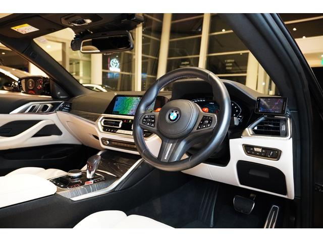 Ｍ４ Ｍ４カブリオレ　コンペティション　Ｍ　ｘＤｒｉｖｅ　ワンオーナー　ＯＰスペシャルカラーマットブラック　内装色アイボリーホワイトレザー　シートヒーター　ベンチレーション（12枚目）