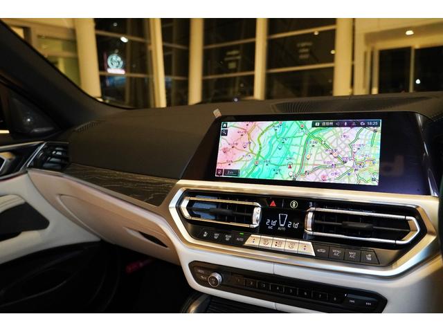 Ｍ４ Ｍ４カブリオレ　コンペティション　Ｍ　ｘＤｒｉｖｅ　ワンオーナー　ＯＰスペシャルカラーマットブラック　内装色アイボリーホワイトレザー　シートヒーター　ベンチレーション（14枚目）