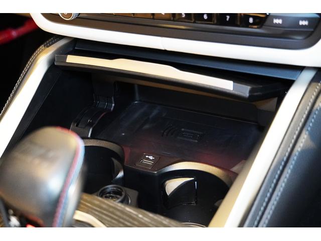 Ｍ４ Ｍ４カブリオレ　コンペティション　Ｍ　ｘＤｒｉｖｅ　ワンオーナー　ＯＰスペシャルカラーマットブラック　内装色アイボリーホワイトレザー　シートヒーター　ベンチレーション（18枚目）