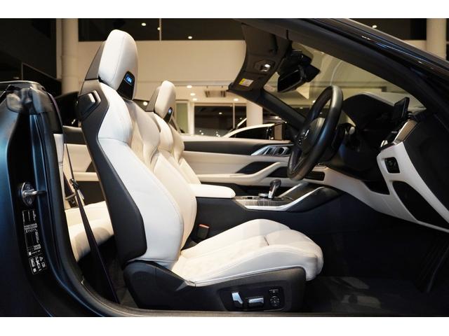 Ｍ４ Ｍ４カブリオレ　コンペティション　Ｍ　ｘＤｒｉｖｅ　ワンオーナー　ＯＰスペシャルカラーマットブラック　内装色アイボリーホワイトレザー　シートヒーター　ベンチレーション（22枚目）