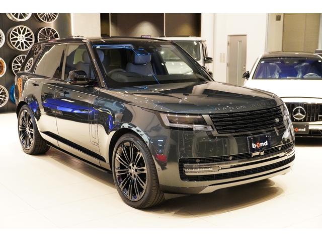 レンジローバー オートバイオグラフィーＤ３００スタンダードホイルベス　コントラストルーフ（ブラック）　シャドーエクステリアパック　２３インチＯＰアルミ　２４ウェイ電動フロントシート＆リアエグゼクティブクラスコンフォートシート　テールゲートイベントスイート　電動ステップ（32枚目）