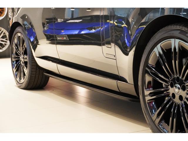 レンジローバー オートバイオグラフィーＤ３００スタンダードホイルベス　コントラストルーフ（ブラック）　シャドーエクステリアパック　２３インチＯＰアルミ　２４ウェイ電動フロントシート＆リアエグゼクティブクラスコンフォートシート　テールゲートイベントスイート　電動ステップ（39枚目）