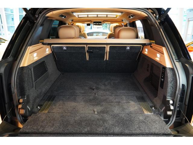 レンジローバー オートバイオグラフィーＤ３００スタンダードホイルベス　コントラストルーフ（ブラック）　シャドーエクステリアパック　２３インチＯＰアルミ　２４ウェイ電動フロントシート＆リアエグゼクティブクラスコンフォートシート　テールゲートイベントスイート　電動ステップ（71枚目）