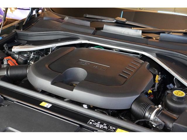 レンジローバー オートバイオグラフィーＤ３００スタンダードホイルベス　コントラストルーフ（ブラック）　シャドーエクステリアパック　２３インチＯＰアルミ　２４ウェイ電動フロントシート＆リアエグゼクティブクラスコンフォートシート　テールゲートイベントスイート　電動ステップ（73枚目）